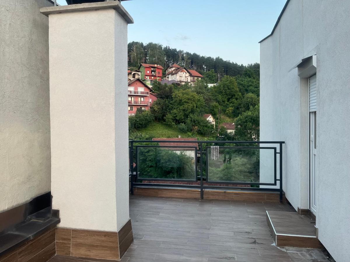 Penthouse Apartment Uzice Luaran gambar