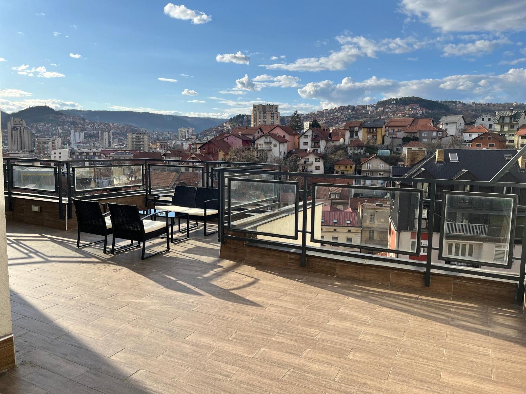 Penthouse Apartment Uzice Luaran gambar